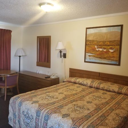 Sooner Motel Stroud Εξωτερικό φωτογραφία
